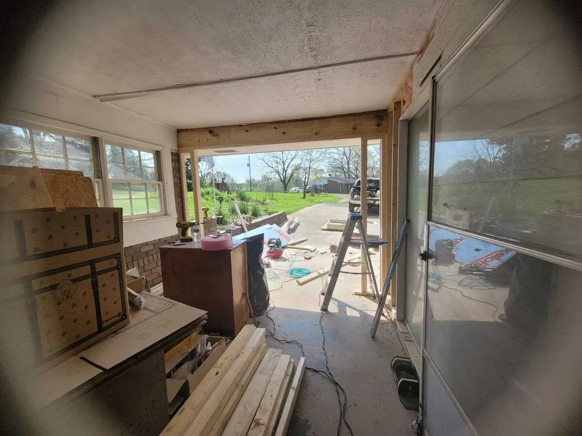 Air movers and dehumidifier for Water Mitigation Services in Severn